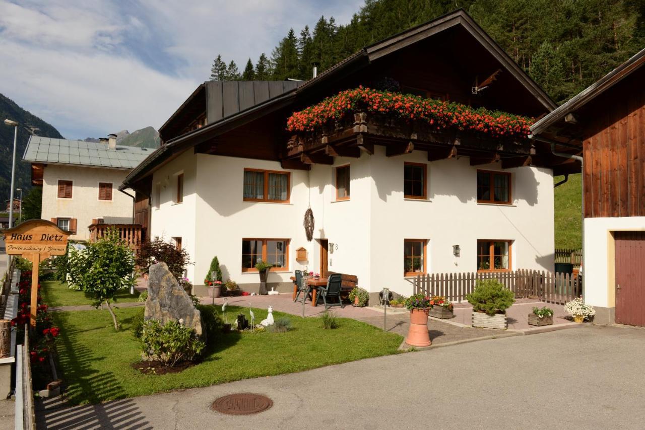 Haus Dietz Elbigenalp Buitenkant foto